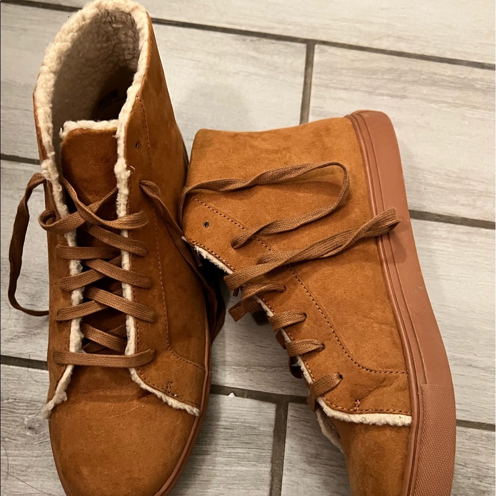 Loft Booties 10.5 - Picture 1 of 3